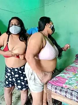 LoveOnStream — Group on StripChat