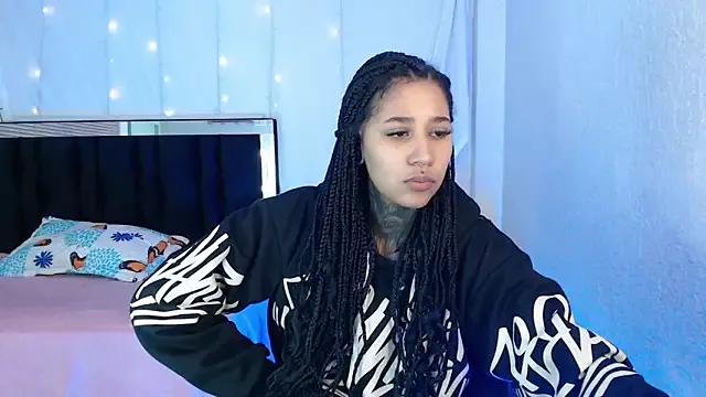 Cling to live show with lyam_ebony from StripChat 