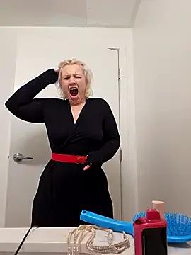 MadelynDaisyMoanroe — Freechat on StripChat
