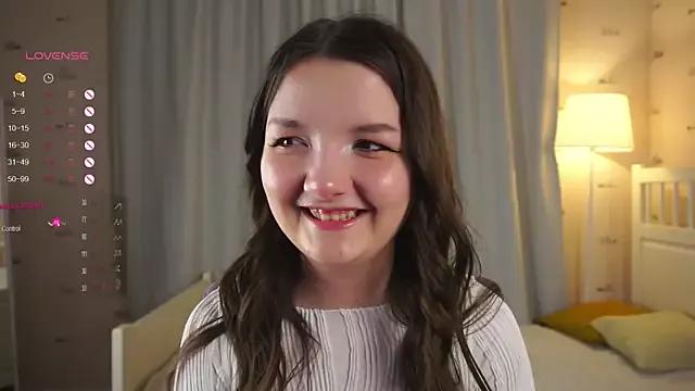 Cling to live show with MaidaEasley from StripChat 