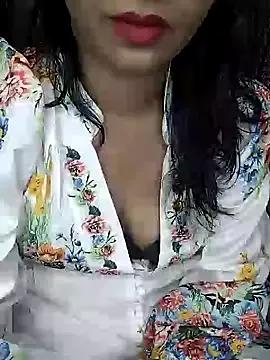 Cling to live show with Marathi_jiya1 from StripChat 