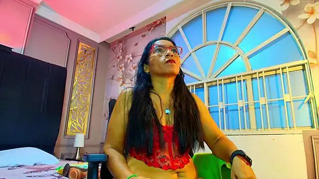 Cling to live show with mature_bigass__ from StripChat 