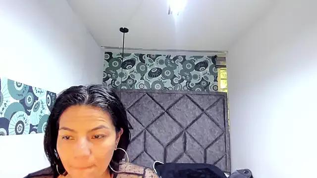 Cling to live show with Megan_Milf__ from StripChat 