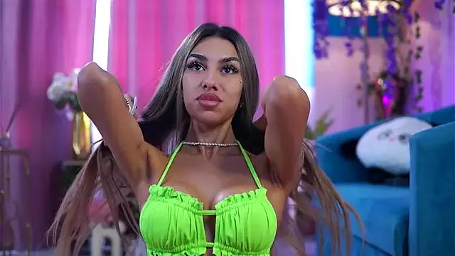Cling to live show with Melina_Milanni from StripChat 