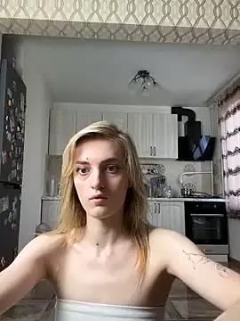 Cling to live show with Mia_Komioa from StripChat 