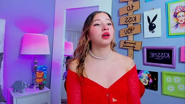 mia_skys on StripChat