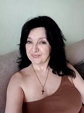 Cling to live show with MilaSky4701 from StripChat 