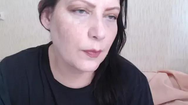 Cling to live show with Mirabelle_Sweet from StripChat 