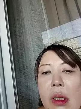 Cling to live show with Mirika555 from StripChat 