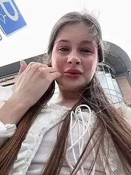 Cling to live show with mmelicious from StripChat 