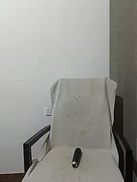 Cling to live show with Nandani-rathore007 from StripChat 