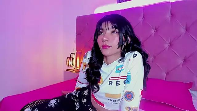 Cling to live show with nathalya_summer from StripChat 