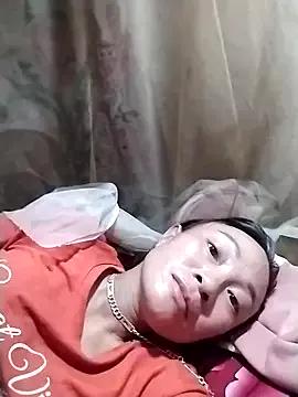Cling to live show with pochgt from StripChat 