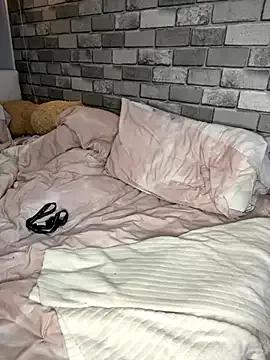 StripChat Poppy_frankie is Freechat Poppy_frankie — 5min tittys flash