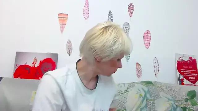 Cling to live show with Pure_Seduce_WOW from StripChat 