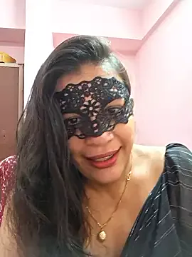 Cling to live show with RADHAhot2 from StripChat 