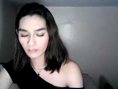 Cling to live show with Reimolly143 from StripChat 