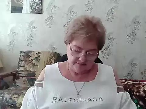 Cling to live show with Renata62011 from StripChat 