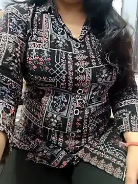 roshni_agrawal0 on StripChat