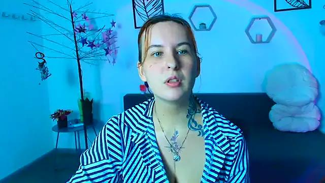 Cling to live show with RubyHolmess from StripChat 