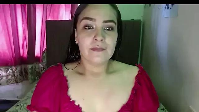 Cling to live show with Salma_deep from StripChat 