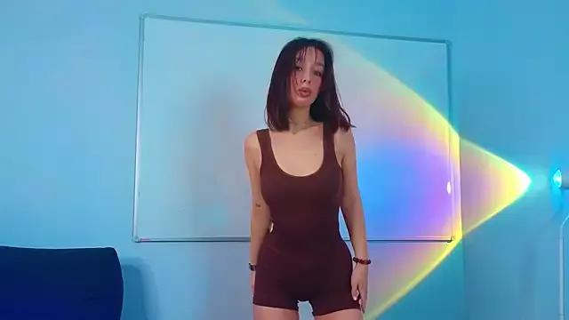 Cling to live show with SandraCole from StripChat 