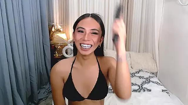 Cling to live show with scarlet_smith7 from StripChat 
