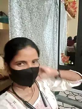 Cling to live show with seexypatola from StripChat 
