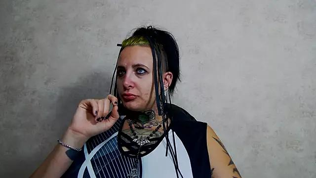 Cling to live show with SelenasJones from StripChat 