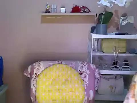 Cling to live show with skinny_gracie from StripChat 