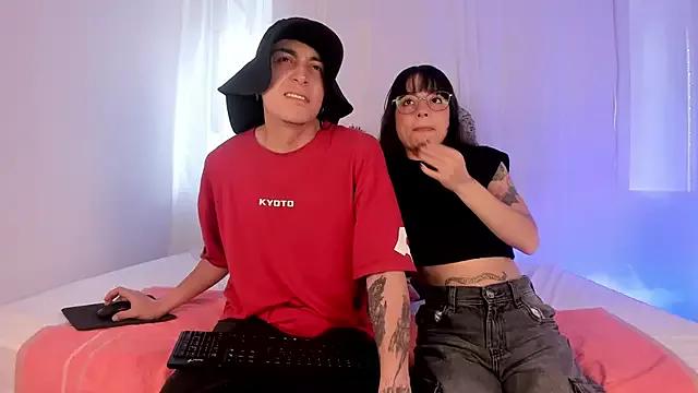 Cling to live show with smallsweets98 from StripChat 