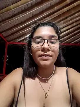 Cling to live show with Sofythom1 from StripChat 