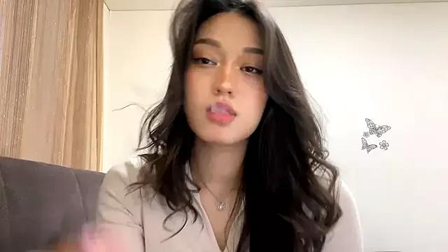 Cling to live show with SweetSakuraJane from StripChat 