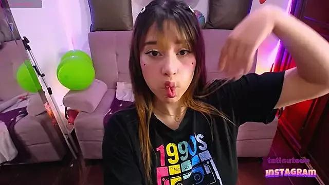 Cling to live show with TatiCutee_ from StripChat 