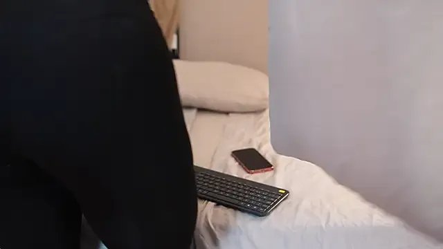 Tayler_Kim on StripChat