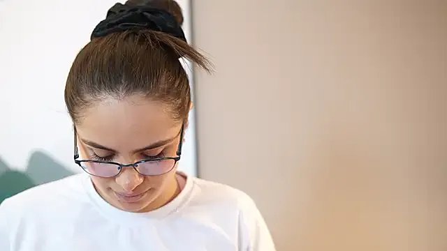 Tayler_Kim on StripChat