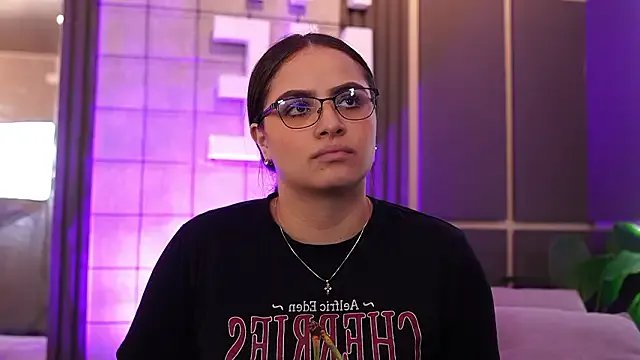 Tayler_Kim on StripChat