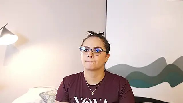 Tayler_Kim on StripChat