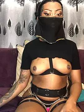 Cling to live show with TyraLee from StripChat 