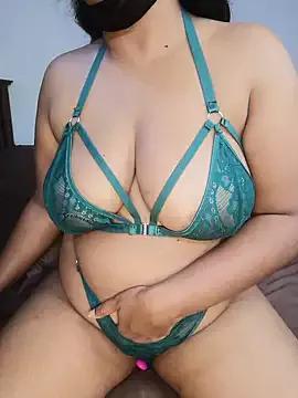 Cling to live show with VINDY- from StripChat 
