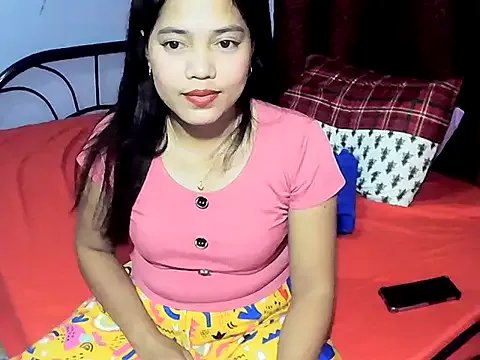 xmaldita18 on StripChat