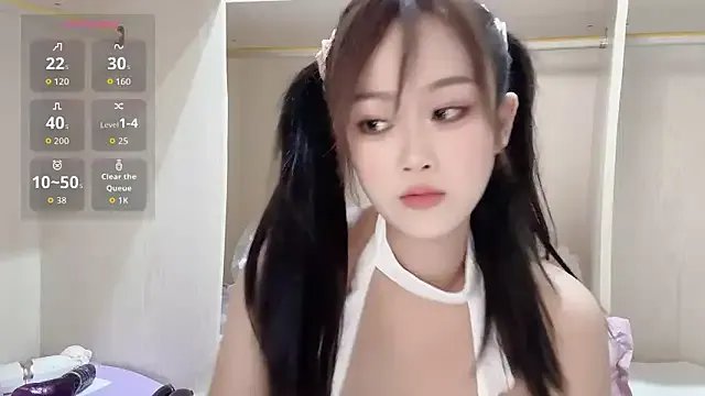 yueyue2003 on StripChat